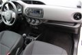 Toyota Yaris - 1.5 VVT-i Comfort 5 DEURS/ AIRCO/ BLUETOOTH/ SAFETY SENSE - 1 - Thumbnail