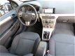 Opel Astra - 1.6 Business - 1 - Thumbnail