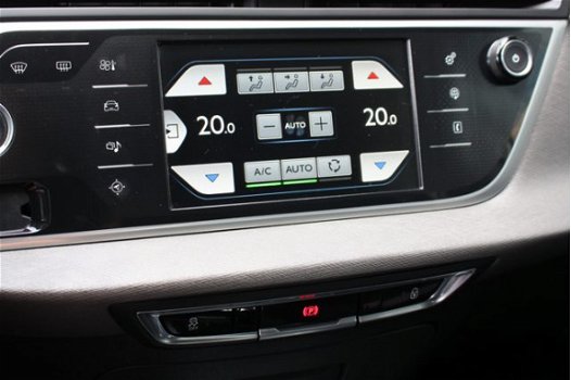 Citroën C4 Picasso - 1.6 VTi Tendance | Climate control | Navigatie | Cruise control | Keyless | - 1