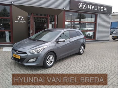 Hyundai i30 Wagon - 1.6 CRDi Bns Ed. Navi | Climate & Cruise Control | Trekhaak - 1