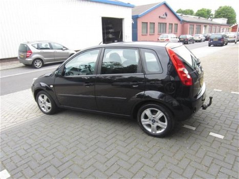 Ford Fiesta - 1.3-8V Futura 2007 Airco 5-Deurs NAP APK - 1