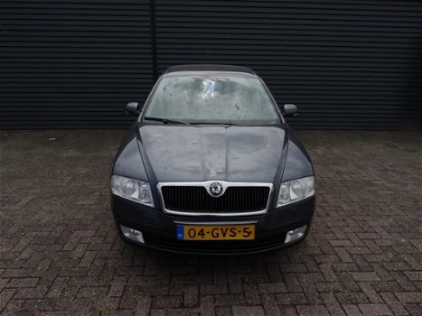 Skoda Octavia - 1.8 TSI Ambiente - 1