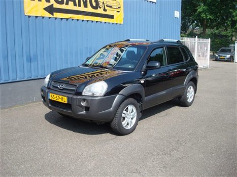 Hyundai Tucson - 2.0i Style 2wd benzine, Privacyglas - 1