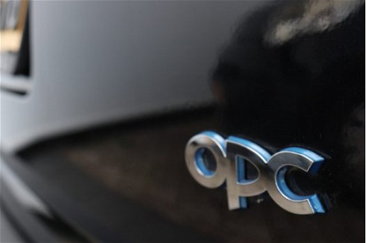 Opel Vectra Wagon - 2.8 V6 OPC 256PK LEER | NAVI | CRUISE - 1