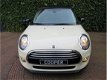 Mini Mini Cooper - 1.5 5-deurs F55 met Navigatie, Bluetooth, Climate control, PDC - 1 - Thumbnail