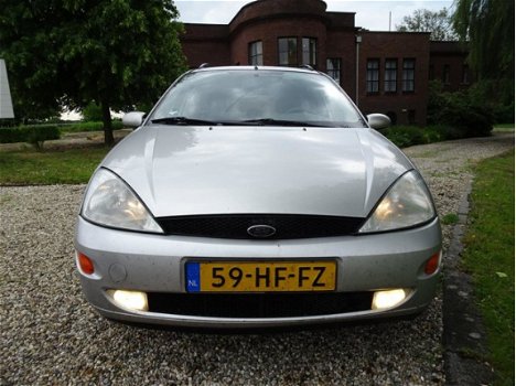 Ford Focus Wagon - 1.6-16V Collection *apk:06-2020* INRUILKOOPJE - 1