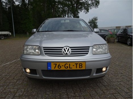 Volkswagen Polo - 1.4 Comfortline *apk:05-2020* 3-deurs DEALER ONDERHOUDEN - 1
