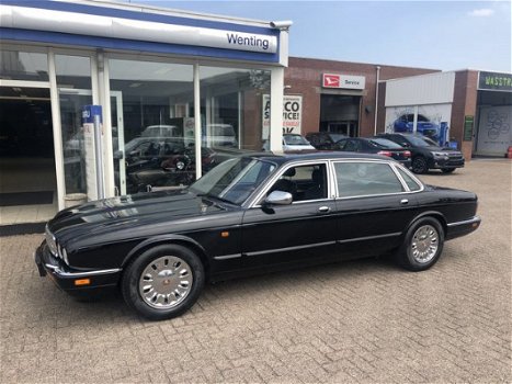 Daimler Double Six - 6.0 V12 LWB | Top staat | originele NL auto | Boekjes aanwezig - 1