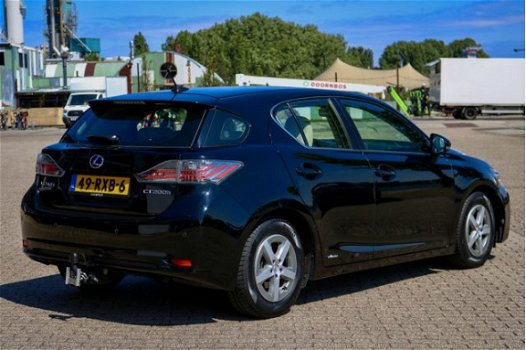 Lexus CT - 200h Hybrid Stekkerloze Hybride Trekhaak - 1