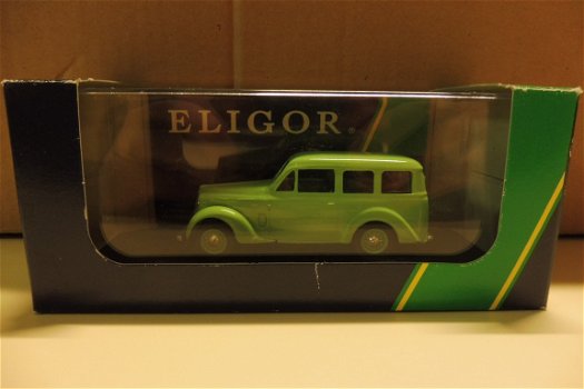 1:43 Eligor 100644 Renault Juvaquatre Fourgon vitrée groen - 1