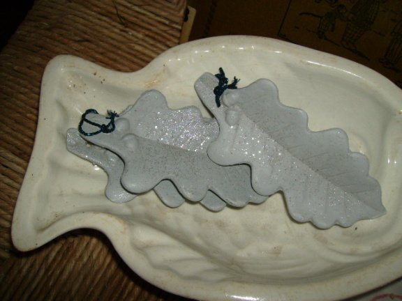 hulstblaadjes,steengoed, oudjes, vintage - Afbeelding 4