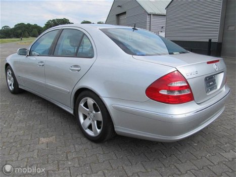 Mercedes-Benz E-klasse - E 500, YOUNGTIMER nieuwstaat - 1