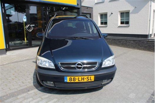 Opel Zafira - 2.2i-16v Elegance - 1