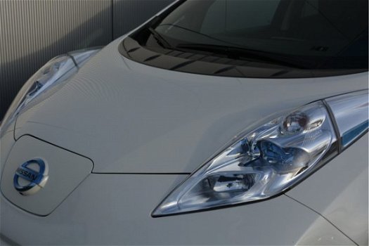 Nissan LEAF - Business Edition 30 kWh Prijs EX BTW, 4% Bijtelling Navigatie, AVM, Leder, Climate Con - 1