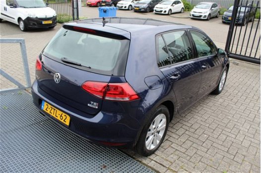 Volkswagen Golf - 1.4 TSI Comfortline Automaat/Navigatie/Climate controle/Cruise controle/Parkeersen - 1