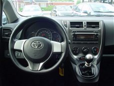 Toyota Verso S - 1.3 VVT-i Comfort