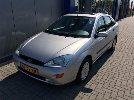 Ford Focus - 1.6 16V 100PK 4D AUTOMAAT Schuif / kantel dak - 1