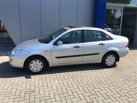 Ford Focus - 1.6 16V 100PK 4D AUTOMAAT Schuif / kantel dak - 1