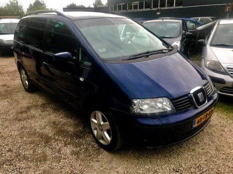 Seat Alhambra - 2.0 Reference - 1