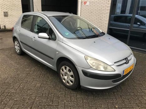 Peugeot 307 - 1.6-16V XS 1jaar apk/AIRCO/ NAP/ elek ramen/ ZEER NETTE AUTO - 1