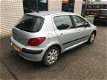 Peugeot 307 - 1.6-16V XS 1jaar apk/AIRCO/ NAP/ elek ramen/ ZEER NETTE AUTO - 1 - Thumbnail