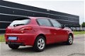 Alfa Romeo 147 - 1.9 JTD Distinctive FACELIFT Model, Schuifdak, Clima, Cruise, Trekhaak - 1 - Thumbnail