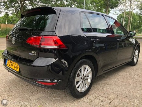 Volkswagen Golf - 1.6 TDI Bluemotion / Navi / Clima / Cruise - 1