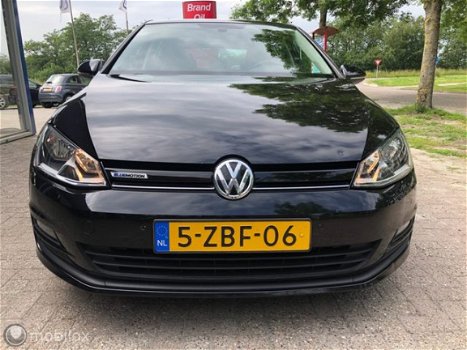 Volkswagen Golf - 1.6 TDI Bluemotion / Navi / Clima / Cruise - 1