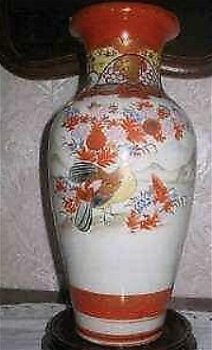 Japanse Kutani-vaas van rond 1900-1930. - 1
