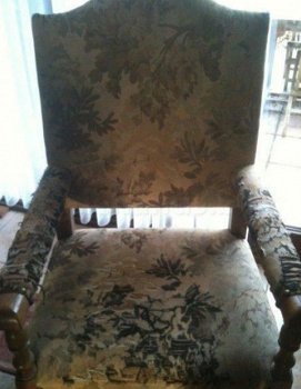 Oude zetel in gobelijn - 1