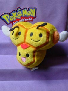 pokemon knuffel COMBEE