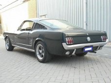 Ford Mustang Fastback - USA V8 2+2 Fastback