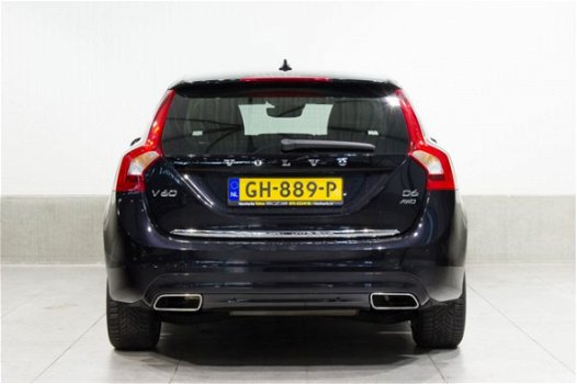 Volvo V60 - D6 Aut. PIH AWD PRIJS EXCL. BTW Navigatie Stoelverwarming 285pk 15% Bijtelling prijs is - 1