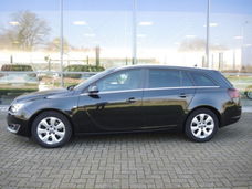 Opel Insignia Sports Tourer - 2.0 CDTI 140PK Bns+