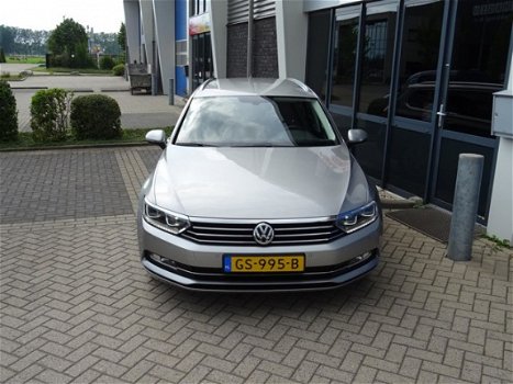 Volkswagen Passat Variant - 1.6 TDI Comfortline BlueMotion led verlichting - 1