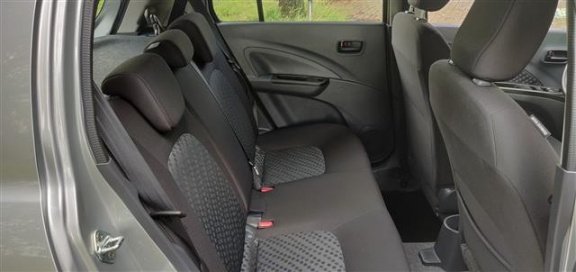 Suzuki Celerio - 1.0 5 deurs Exclusive Airco Rijklaar - 1