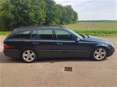 Mercedes-Benz E-klasse Combi - 320 CDI Avantgarde APK 05-06-2020. Goed Onderhouden Youngtimer