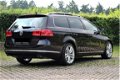 Volkswagen Passat Variant - 3.6 V6 FSI 4Motion Highline R36 FULL OPTIONS - 1 - Thumbnail