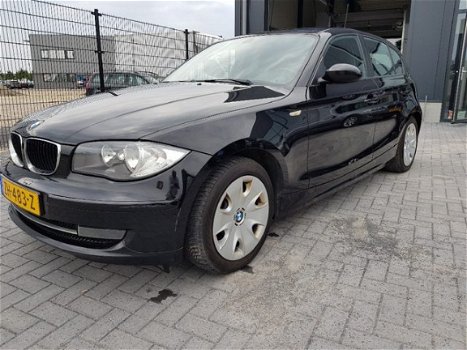 BMW 1-serie - 116i Executive - 1