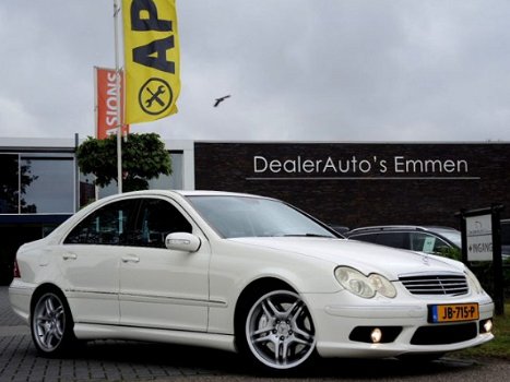 Mercedes-Benz C-klasse - 55 AMG LEDER NAVIGATIE LMV SCHUIFDAK 80.000KM - 1