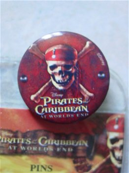 badges pirates of the caribbean - 2