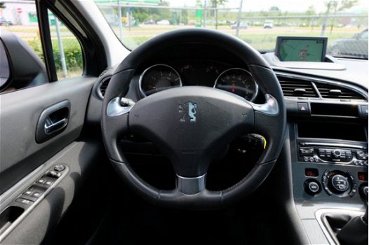 Peugeot 3008 - 1.6 VTi Style Pano/Navi/LMV - 1