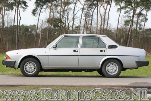 Alfa Romeo 6 - 1981 6-2.5 Berlina - 1