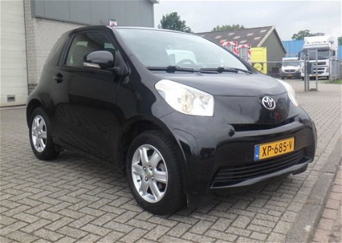 Toyota iQ - NETTE AUTO + JAAR APK - 1