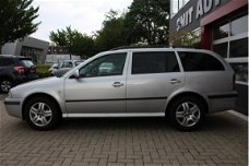 Skoda Octavia Combi - 1.6 Comfort l Airco l Elektr. ramen l PDC l Trekhaak