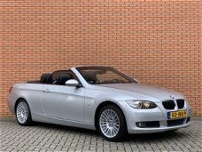 BMW 3-serie Cabrio - 320i Spring | Navigatie | Climate | Xenon | 17" Lichtmetaal |