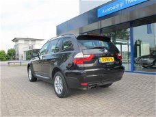 BMW X3 - 2.5si Executive