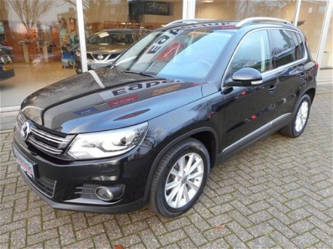 Volkswagen Tiguan - 1.4TSI 160PK BMT SportenStyle Navigatie, Xenon - 1