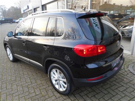 Volkswagen Tiguan - 1.4TSI 160PK BMT SportenStyle Navigatie, Xenon - 1