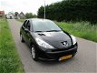 Peugeot 206 - 1.1 XR 5 Drs met Nieuwe Apk - 1 - Thumbnail